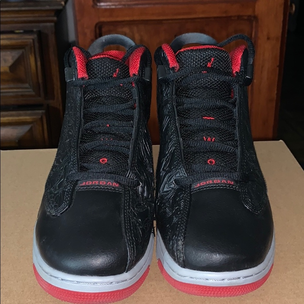 JORDAN DUB ZERO “BRED” (like new)